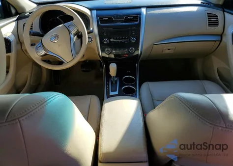 2013 Nissan Altima 2.5 z USA, uszkodzony, nr VIN 1N4AL3AP3DC254367